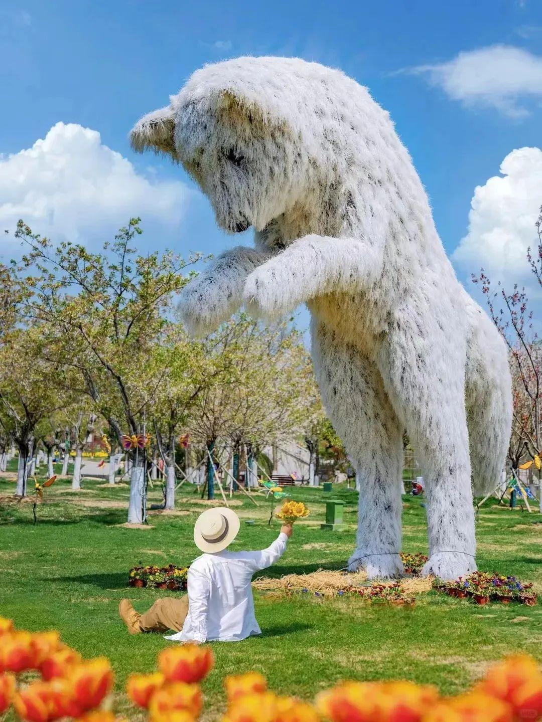 一天一次,并附带文字【超想去】,即可免费领取鸣翠湖景区入园门票一张