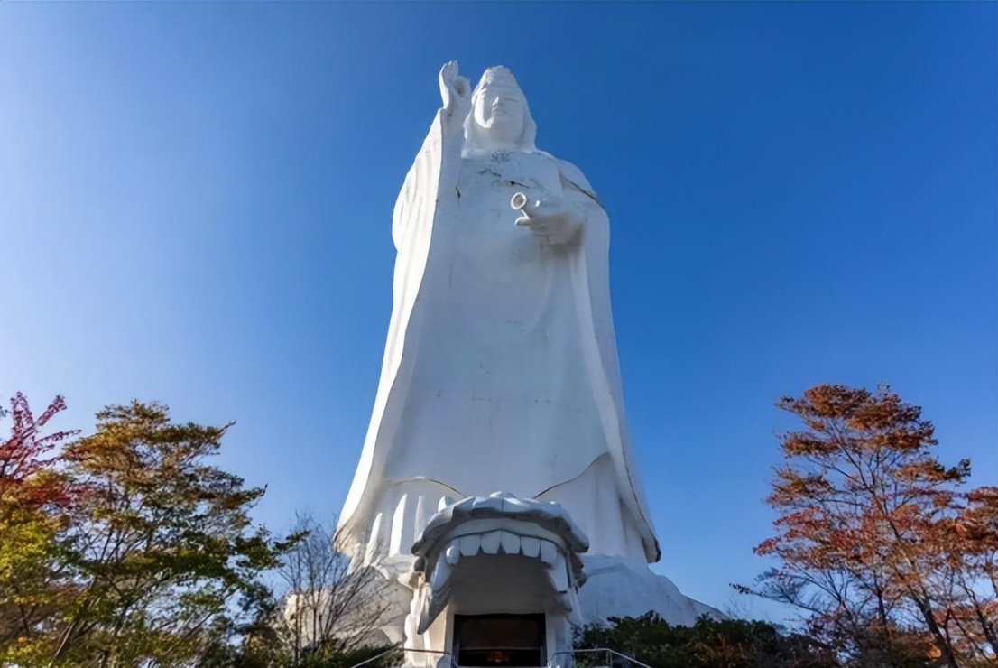 世界上最诡异的3座佛像:2座在中国,1座在日本,高121米