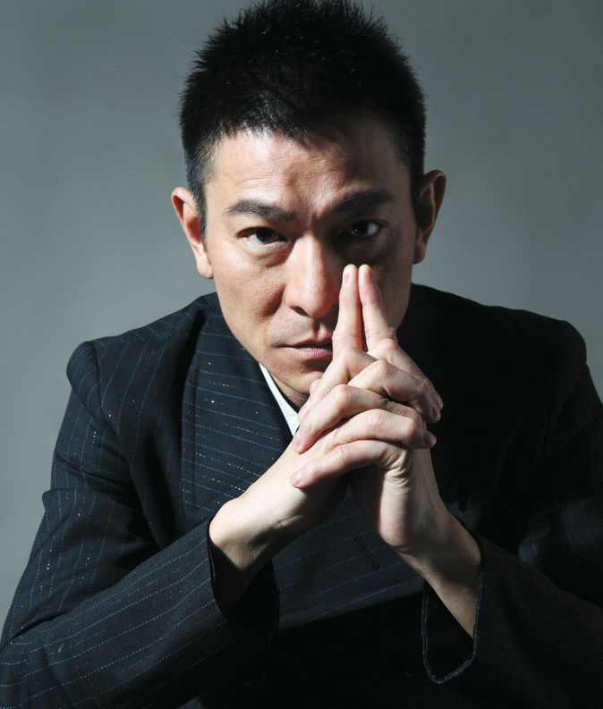 刘德华怎么也想不到,当年随口亲的婴儿,那一吻差点改写命运!