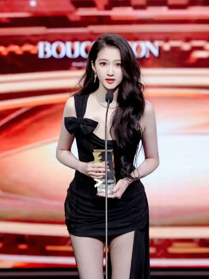 关晓彤 美若天仙