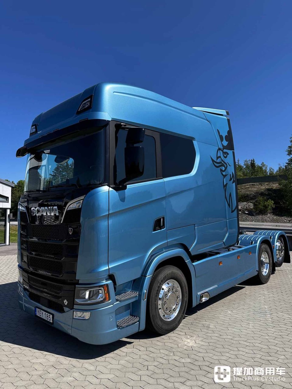 2021年达夫卡车推出超大驾驶室车型,欧洲卡车制造商掀起驾驶室尺寸