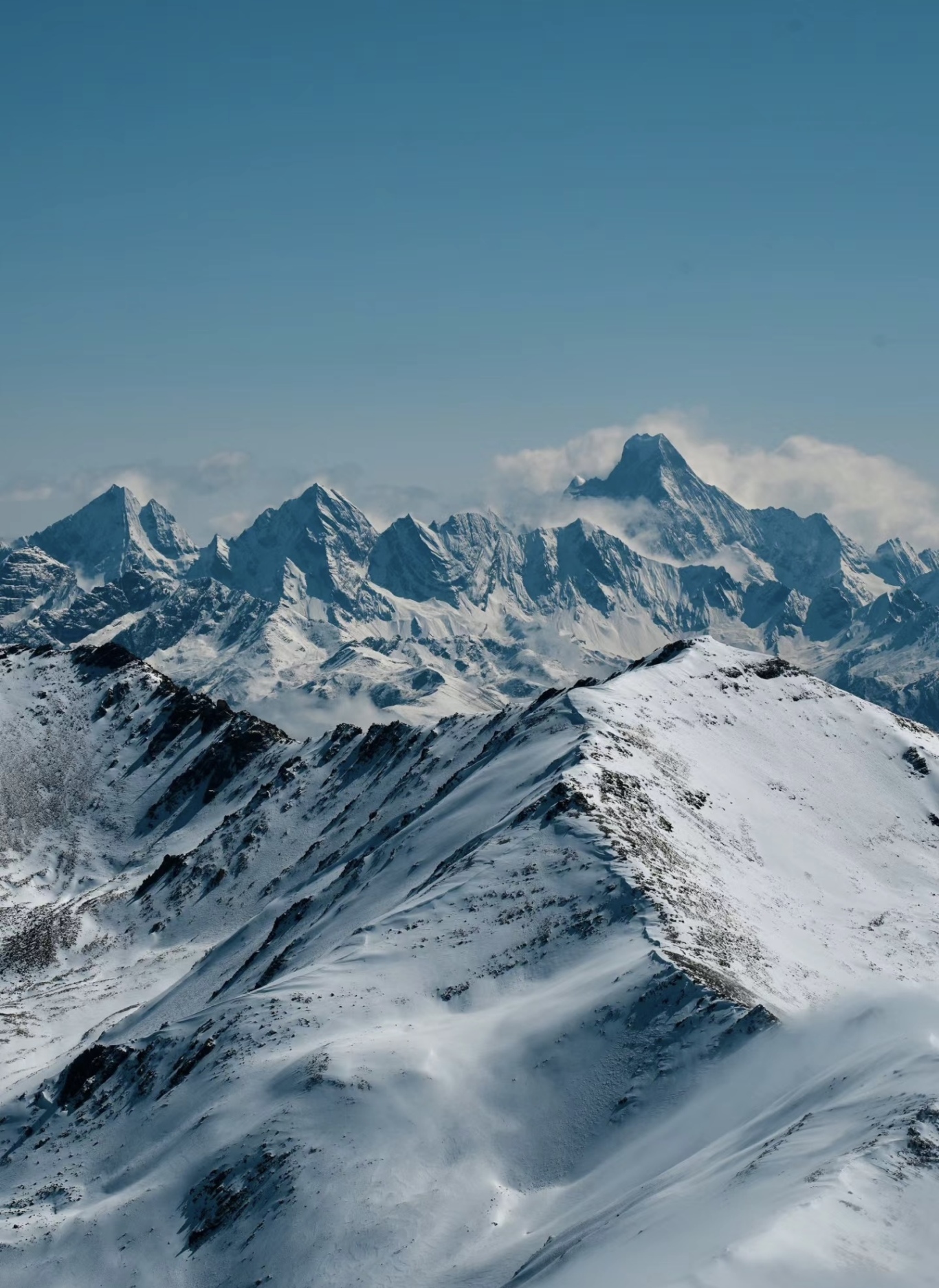 攀登川西夹金山—5200米石人峰