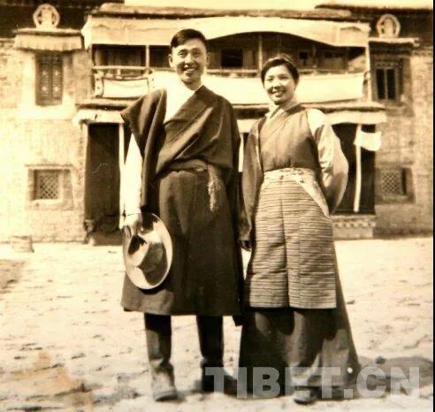 被92岁"冻龄奶奶"惊艳:活成少女模样,肤龄仅50岁,常年坚持5大习惯