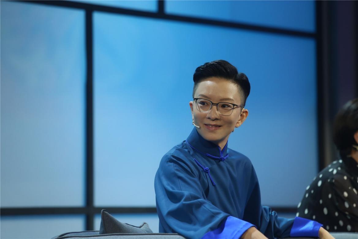 "京剧第一女老生"王珮瑜,怒斥郭德纲不懂京剧,网友:她是谁