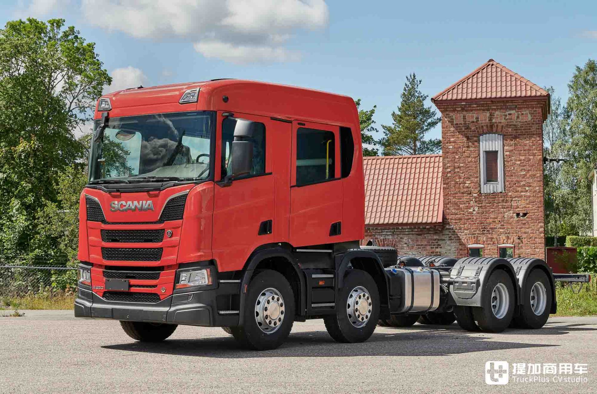 2021年达夫卡车推出超大驾驶室车型,欧洲卡车制造商掀起驾驶室尺寸