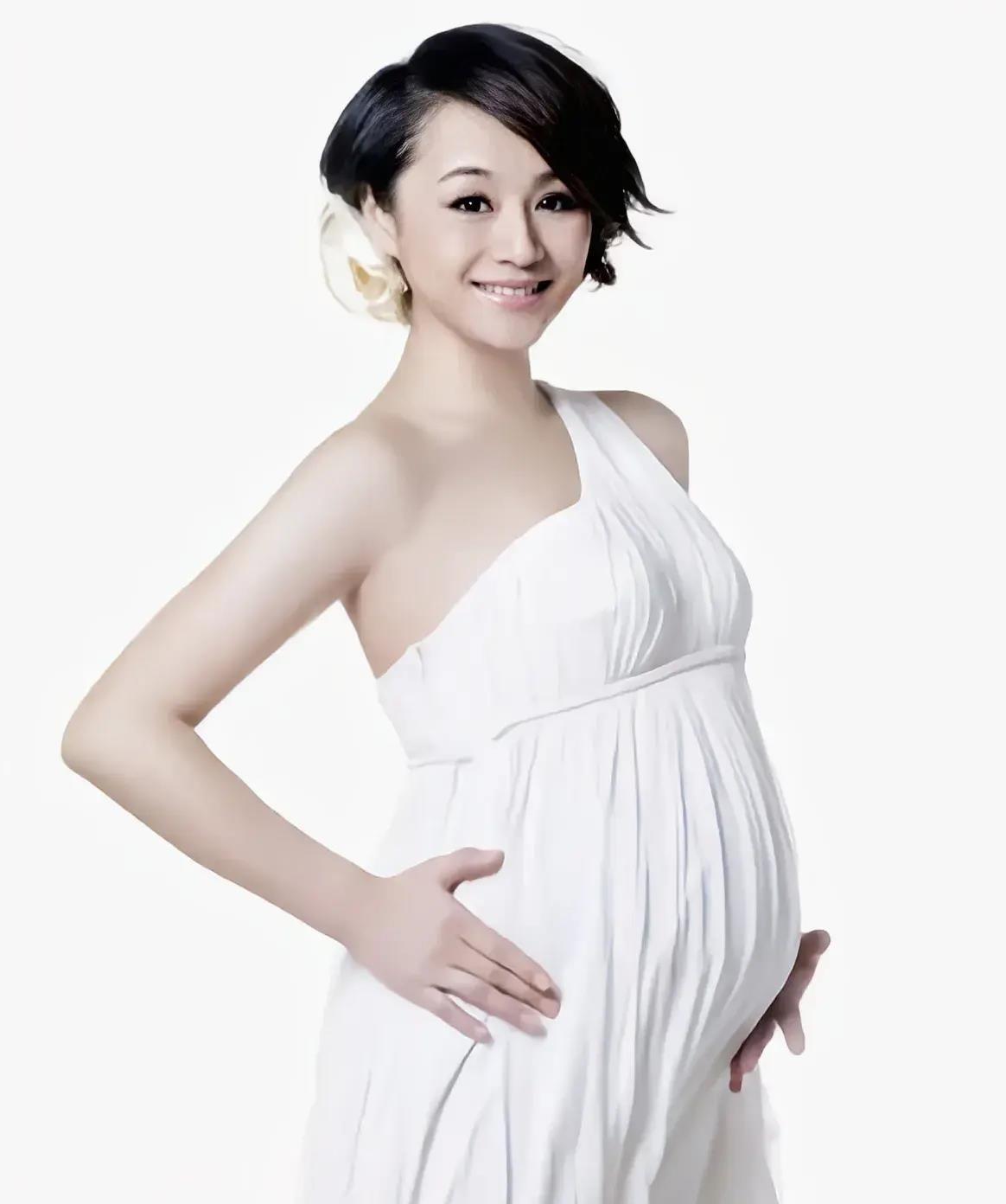 戚薇,吴倩,林心如孕照也太美了!32位女星怀孕照,你见过几个?