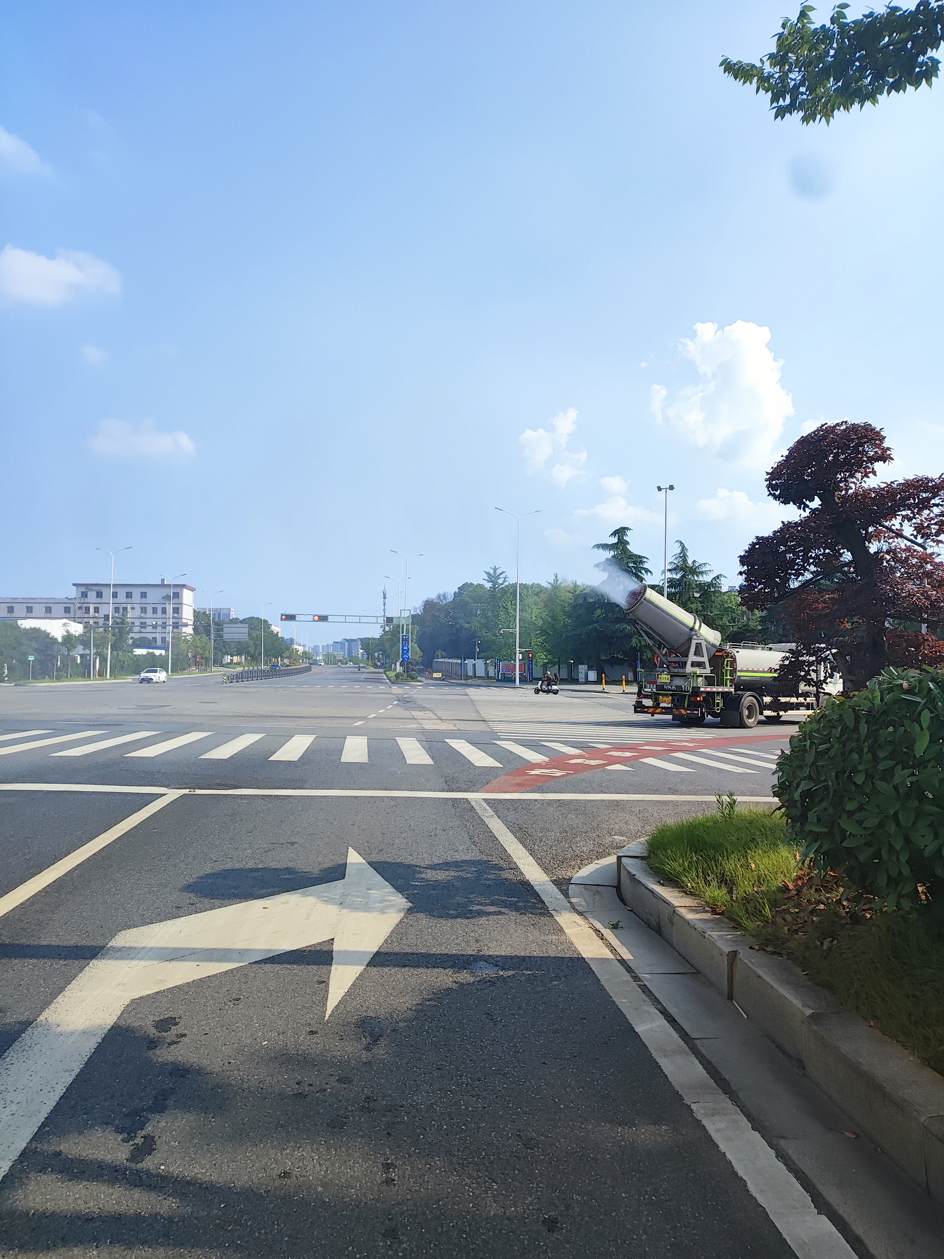 我那可是全心全意地照顾啊,陪着岳父熬过了整整十天的难关