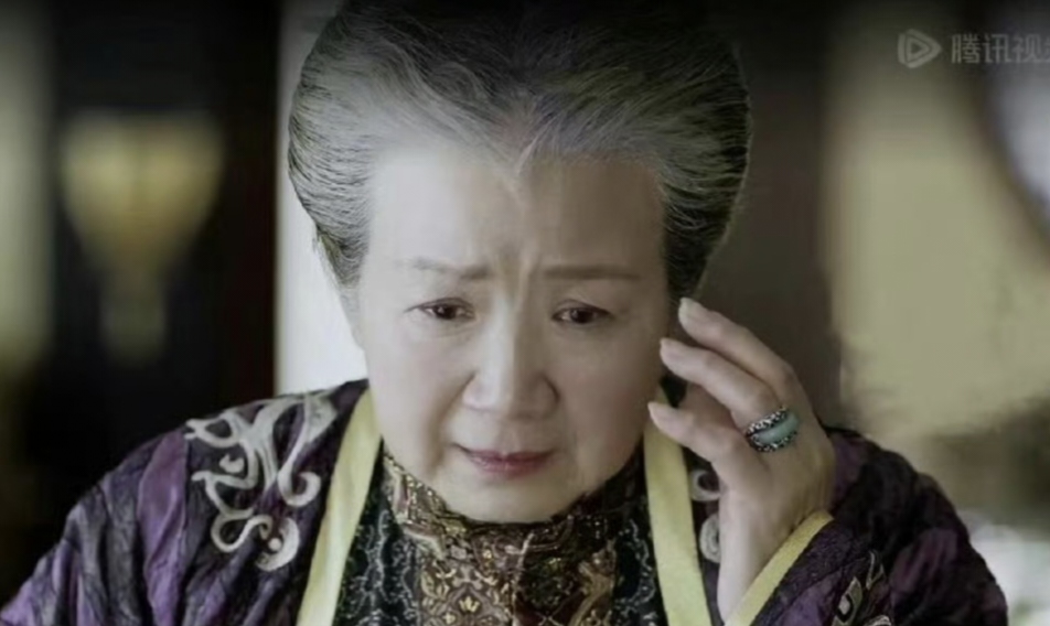 范闲从小是跟着奶奶长大的,祖孙感情非常深厚,就算范闲结婚奶奶无法