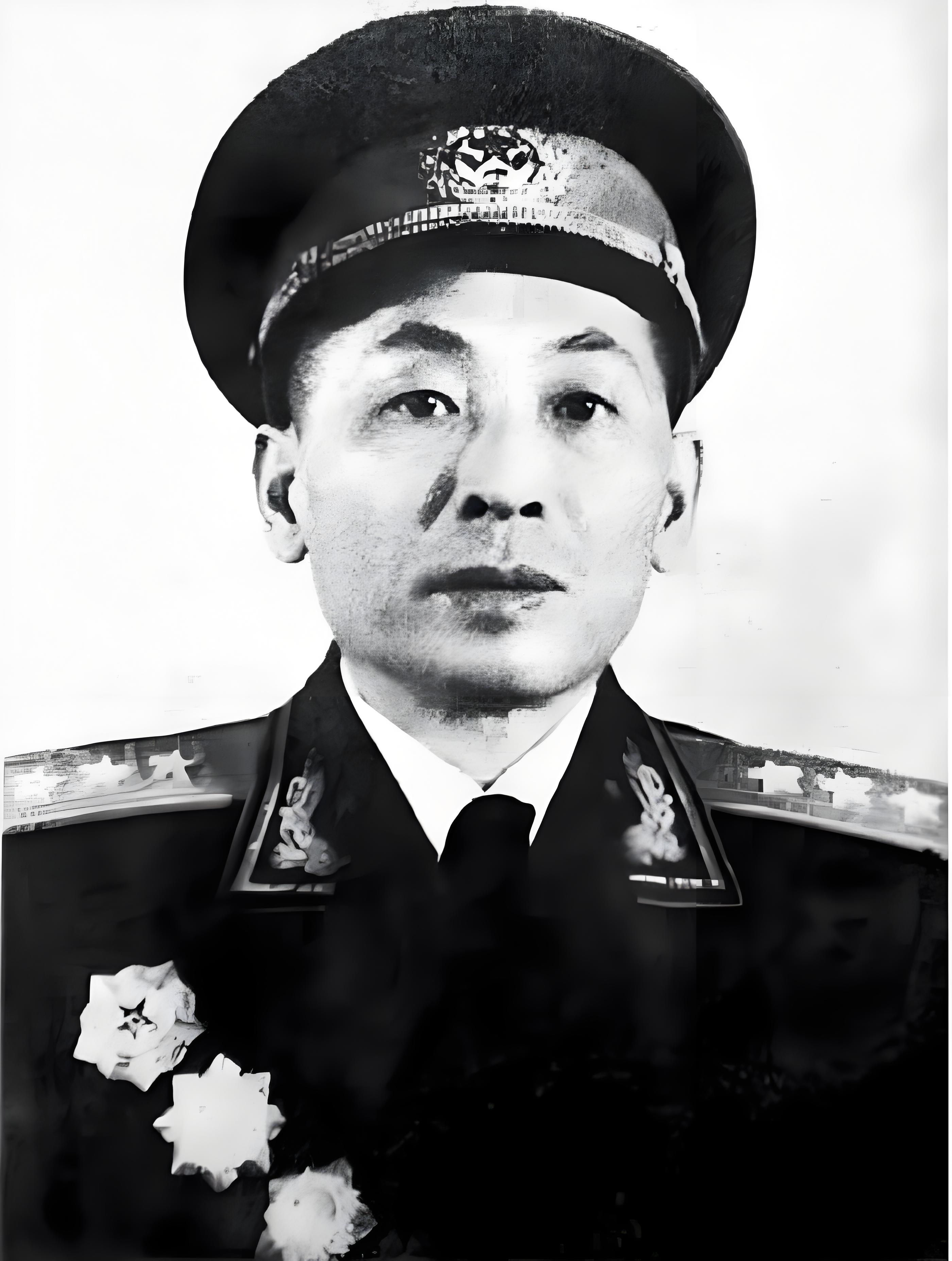 叶飞将军说:"我军到了苏北后,江南的指挥部就改为了苏北指挥部,指挥