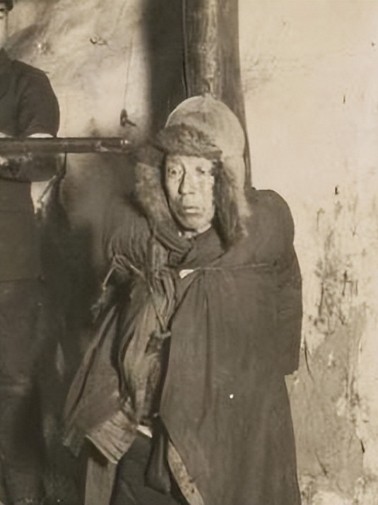 湘西恶匪覃国卿,杀人放火无底线!竟连堂叔婶都不放过