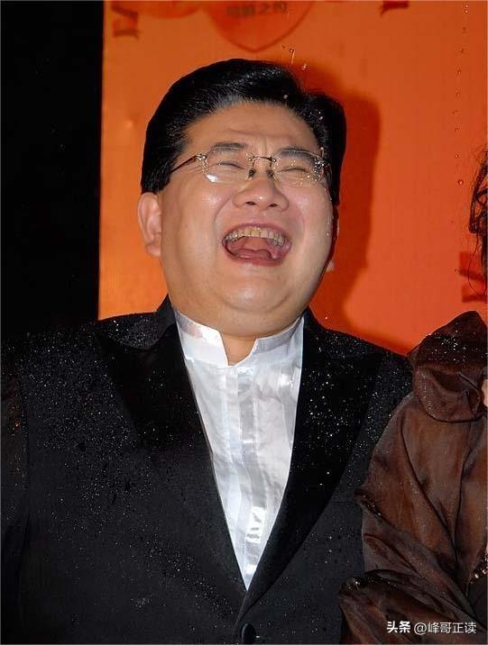 60岁的曹可凡,不再被世界宽容