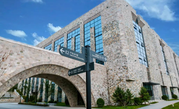 大连东软信息学院学费一年多少钱?物超所值!对口名企!