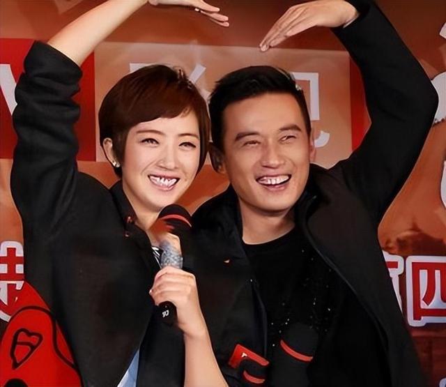 纪实演员徐洪浩:家里家外都被小10岁妻子领导,风光背后是幸福