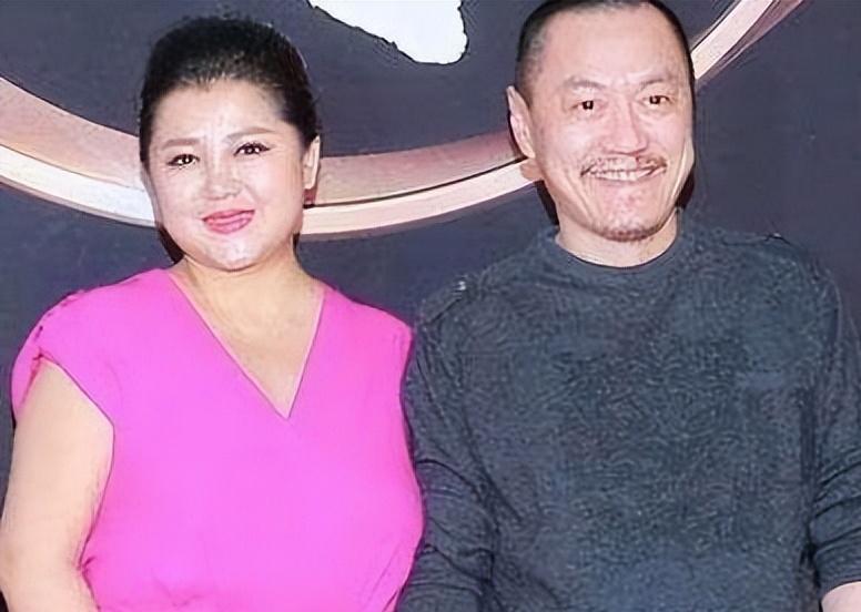 潘长江现任老婆图片