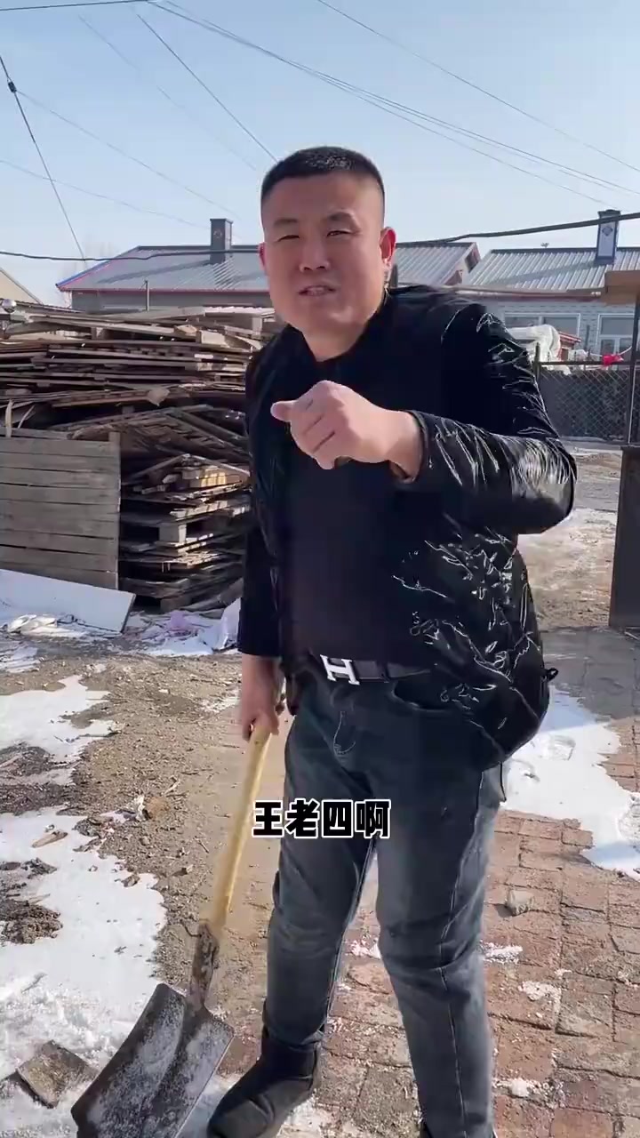 从父母去世以后,我每年都会去给父母送去一盏灯