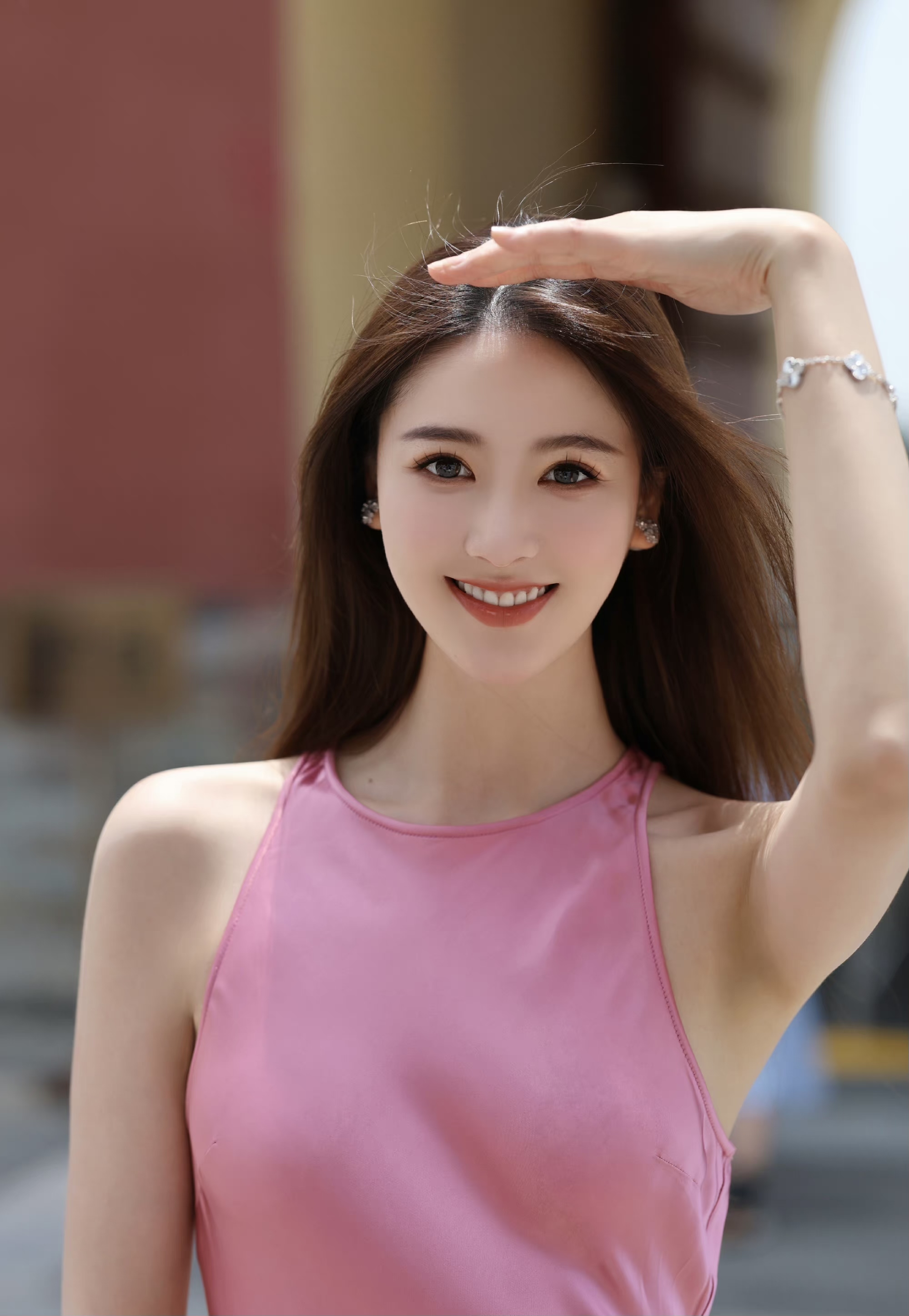 最美女主持人李丹儿#美女