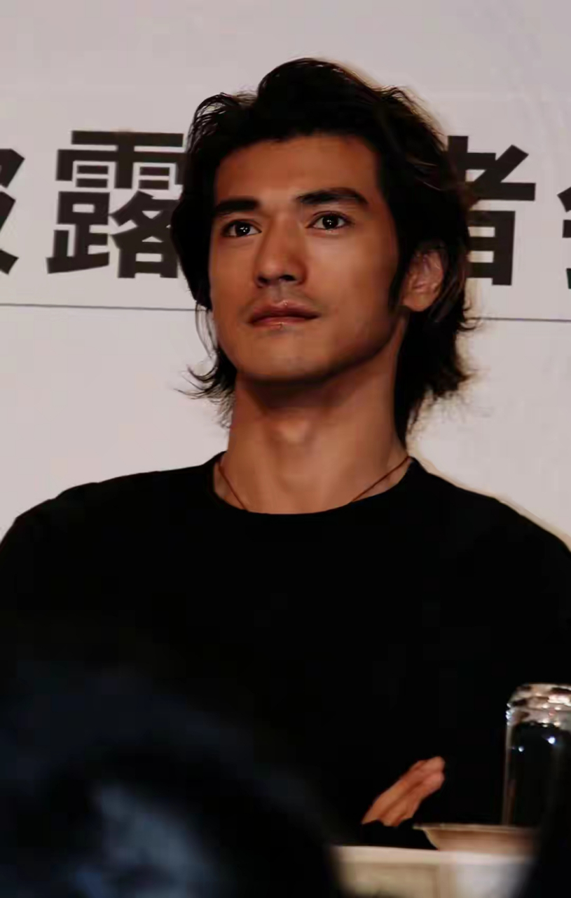 巅峰时期的金城武,连林志颖都要避其锋芒,估计也只有刘德华跟郭富城