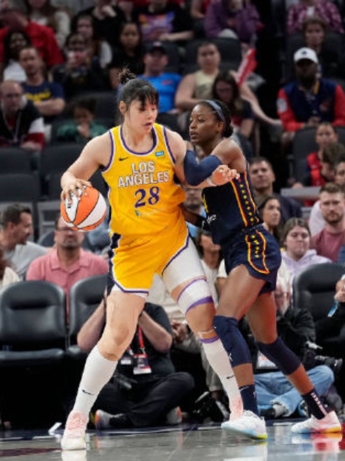 战报｜WNBA话题升级，洛杉矶火花主场话题延续考验长期成色，看点比想象更多