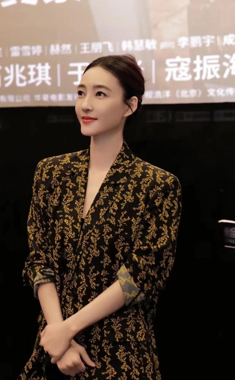 黄景瑜,白百何,王丽坤