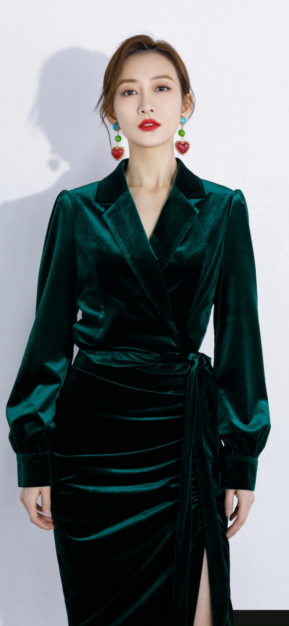 王鸥:风情万种,影视界璀璨女星!