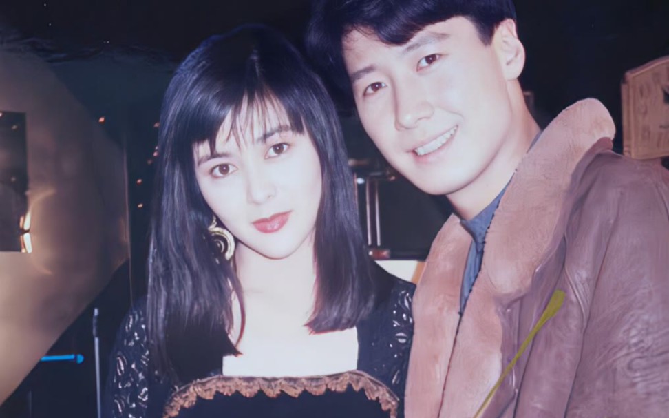 周慧敏的眼神拉丝,中森明菜摆弄发型,年轻的黎明真是无敌