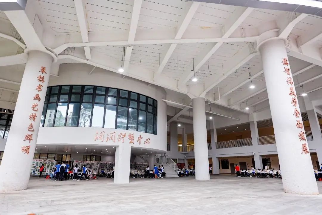 观澜中学|学校环境,宿舍介绍,报考指南