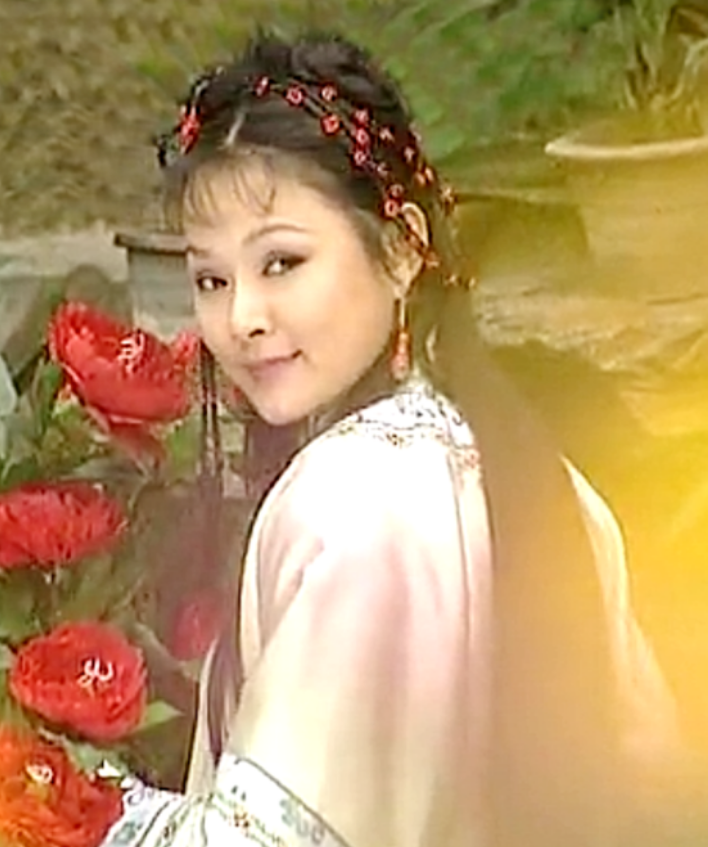 在电视剧《正阳门下》中,女二号蔡晓丽的角色由演员张晶晶倾情演绎