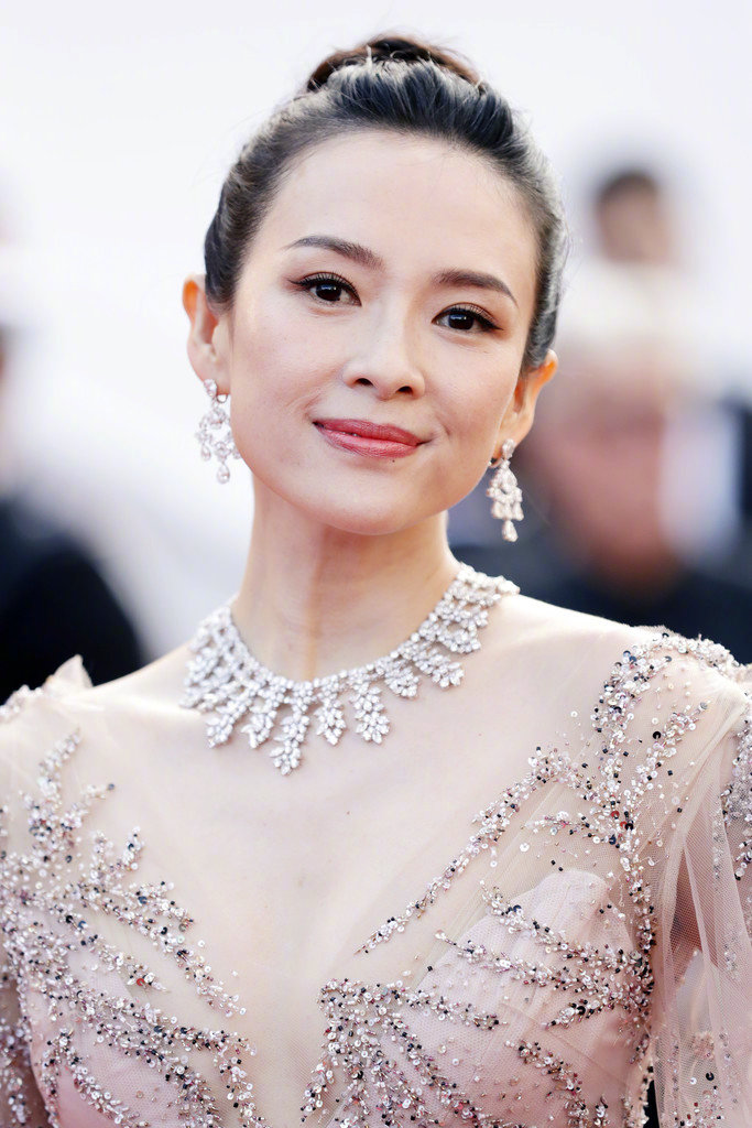 章子怡的逆袭:从练功房到奥斯卡的辉煌历程