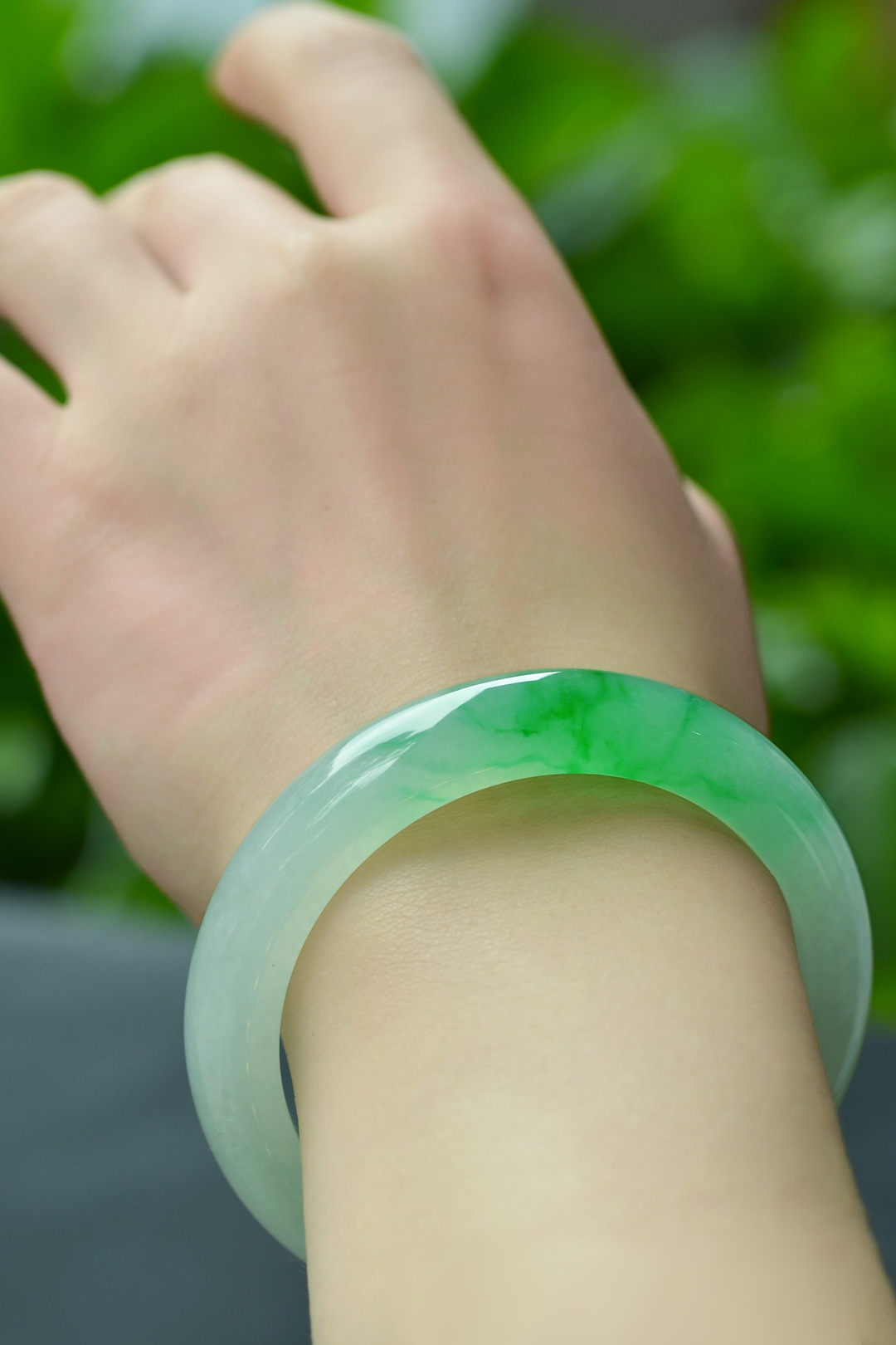 高级感的手镯,如此一只就够了徐氏翠缘珠宝翡翠>2024-05-301632>1080