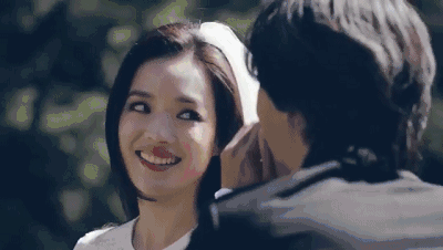 "驴脸,大嘴",明明长相难看却红的一塌糊涂,这几位女星凭什么