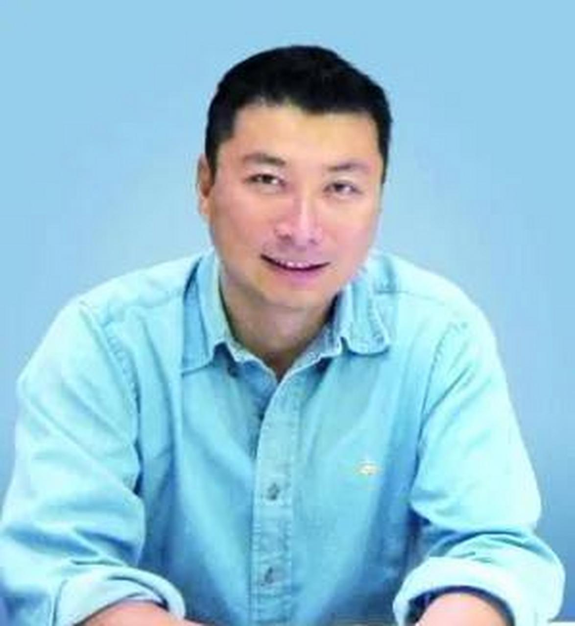 [太阳]顺丰老大王卫从不抽烟喝酒,而且很少说话,曾经还做过清洁工.