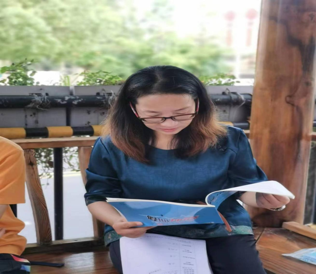 信阳市五中吴春婷:辛勤耕耘 不负韶华