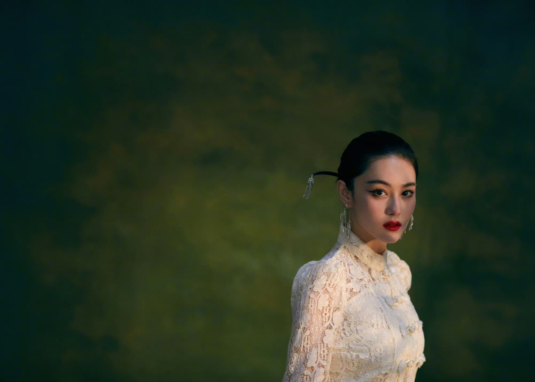 张馨予最新美图#明星生图大赏