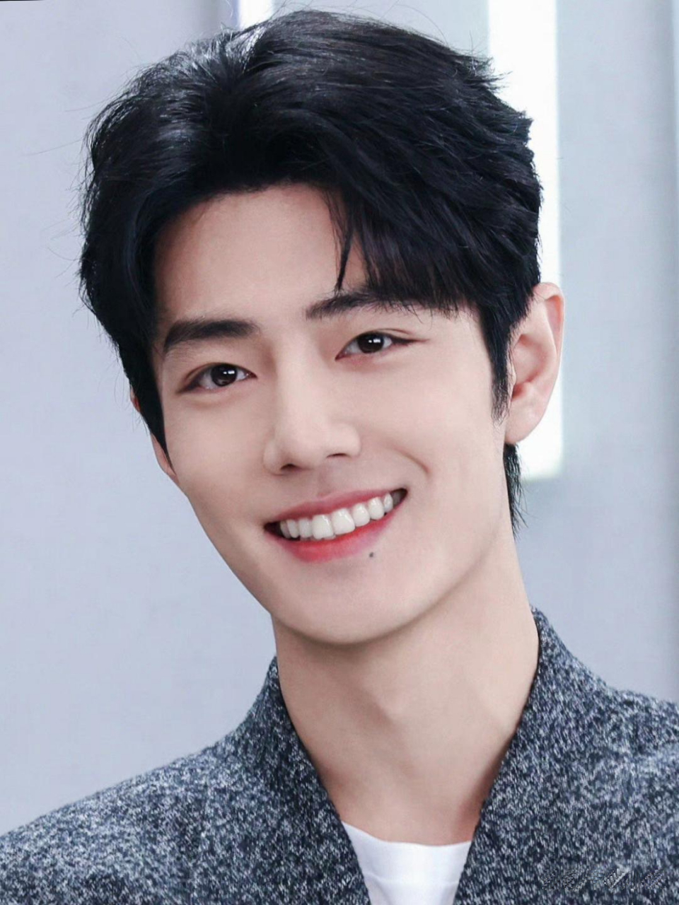 肖战的牙齿好整齐