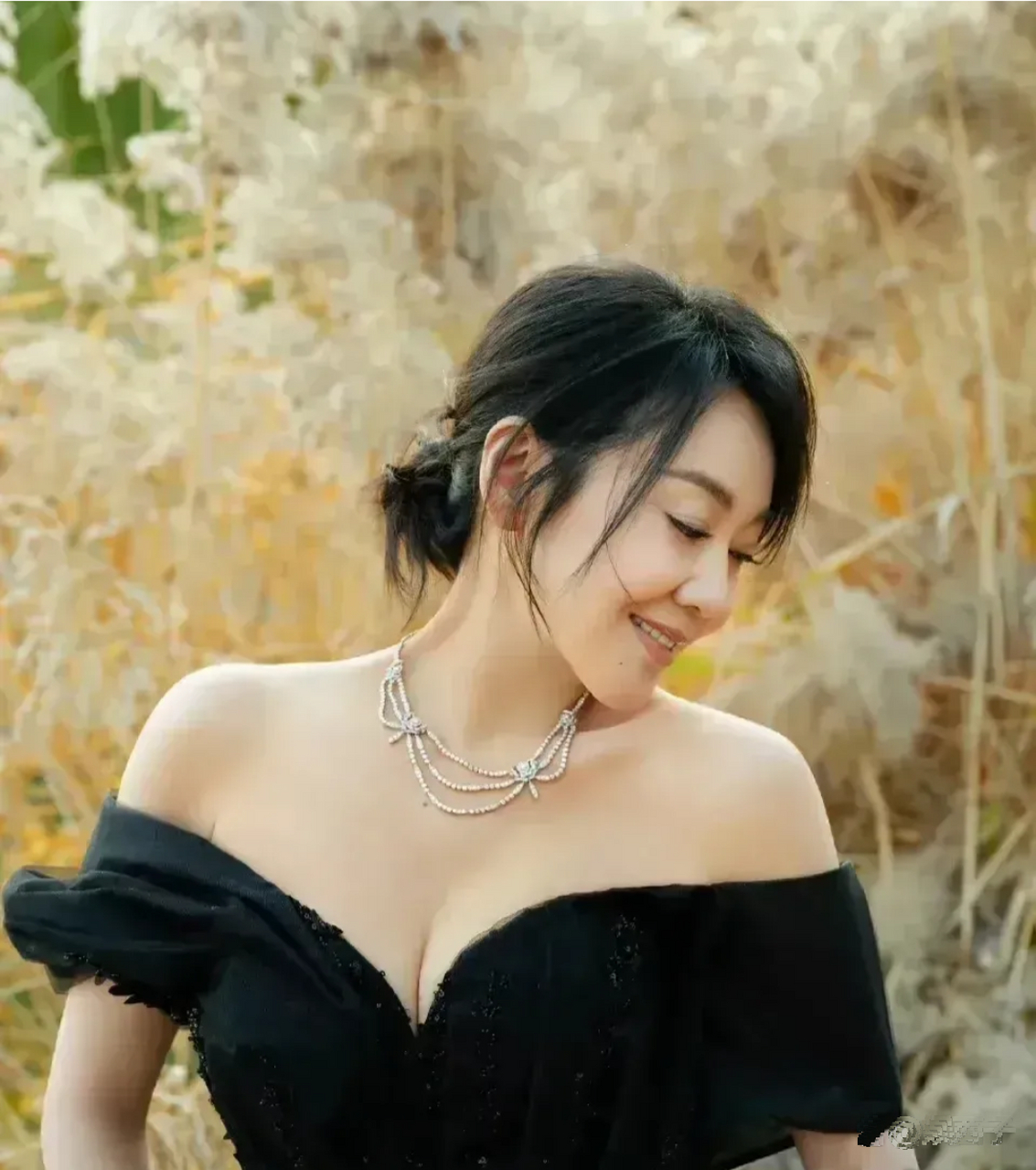 闫妮性感的一面