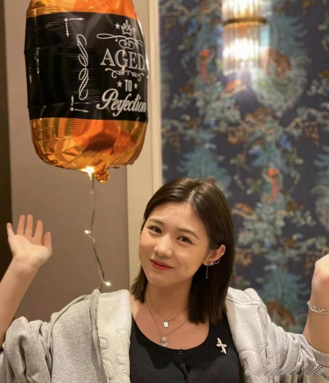 汪峰的第一任妻子,是四川的一位主持人齐丹;第二任妻子葛荟婕