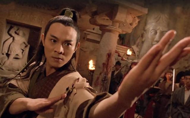 金庸小说十大最强主角排名,乔峰进不了前三,第一名金庸亲口承认