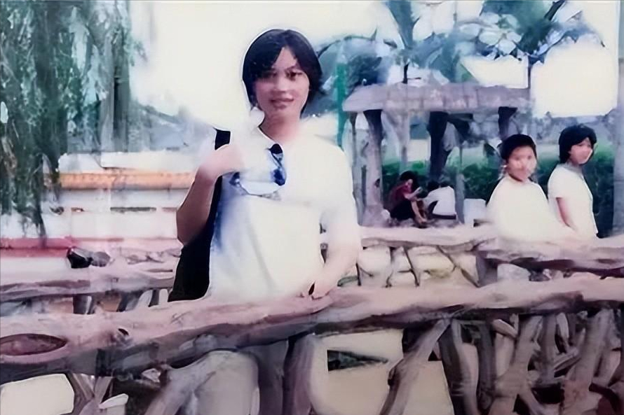 广东打工妹嫁北大才子,生娃上瘾13年成7娃宝妈,现状如何?