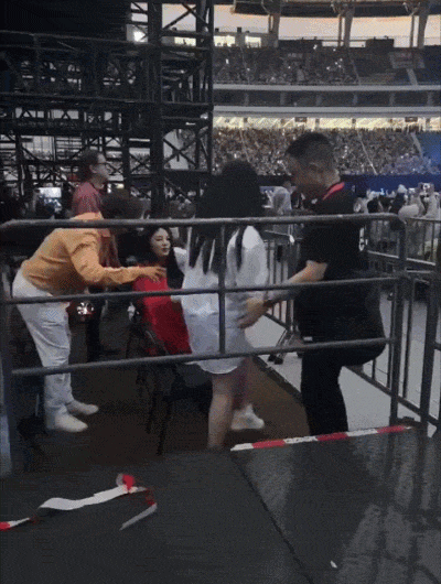李湘:我那"风流成性"的前夫王岳伦,离婚后,对我越来越贴心了