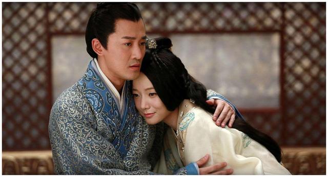 公主献给皇帝一名歌姬,皇帝兴起在车上临幸了她,成就了一代贤后