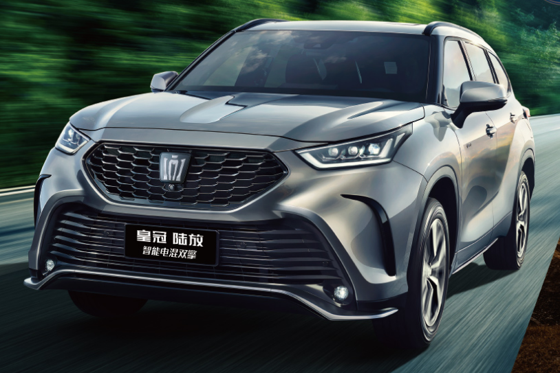 至高降价4.9万元,新款丰田皇冠陆放上市,加量不加价能否奏效?