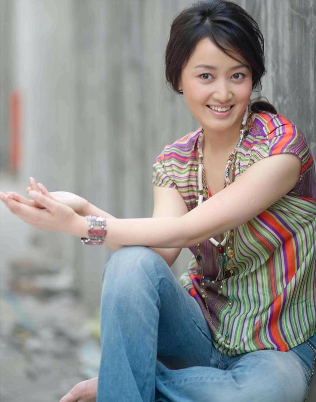 央视"最风流"女主持:将两位有妇之夫玩弄于股掌之中,现如今呢