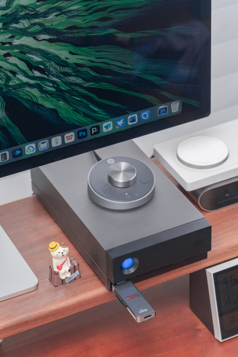 mac & win 双持用户移动存储新思路:爱国者 u357 双口高速 u 盘