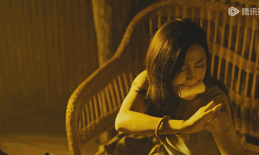 甘婷婷新片上映就"翻车"!一星满屏飘,女演员身材成最大看点?