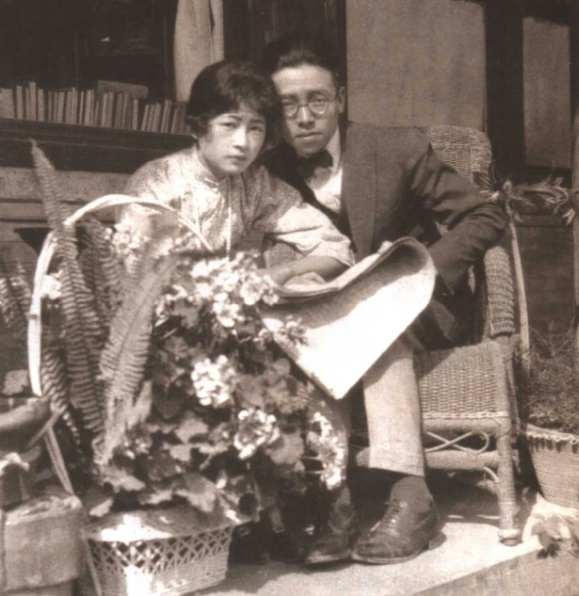 63年,梁思成婚后瞒着林洙到墓地看望林徽因,林洙:你