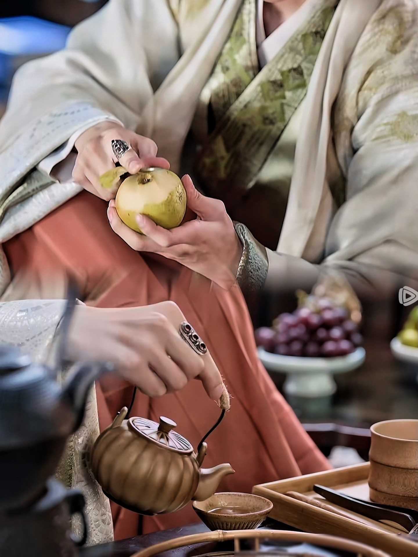 电视剧给了这枚戒指