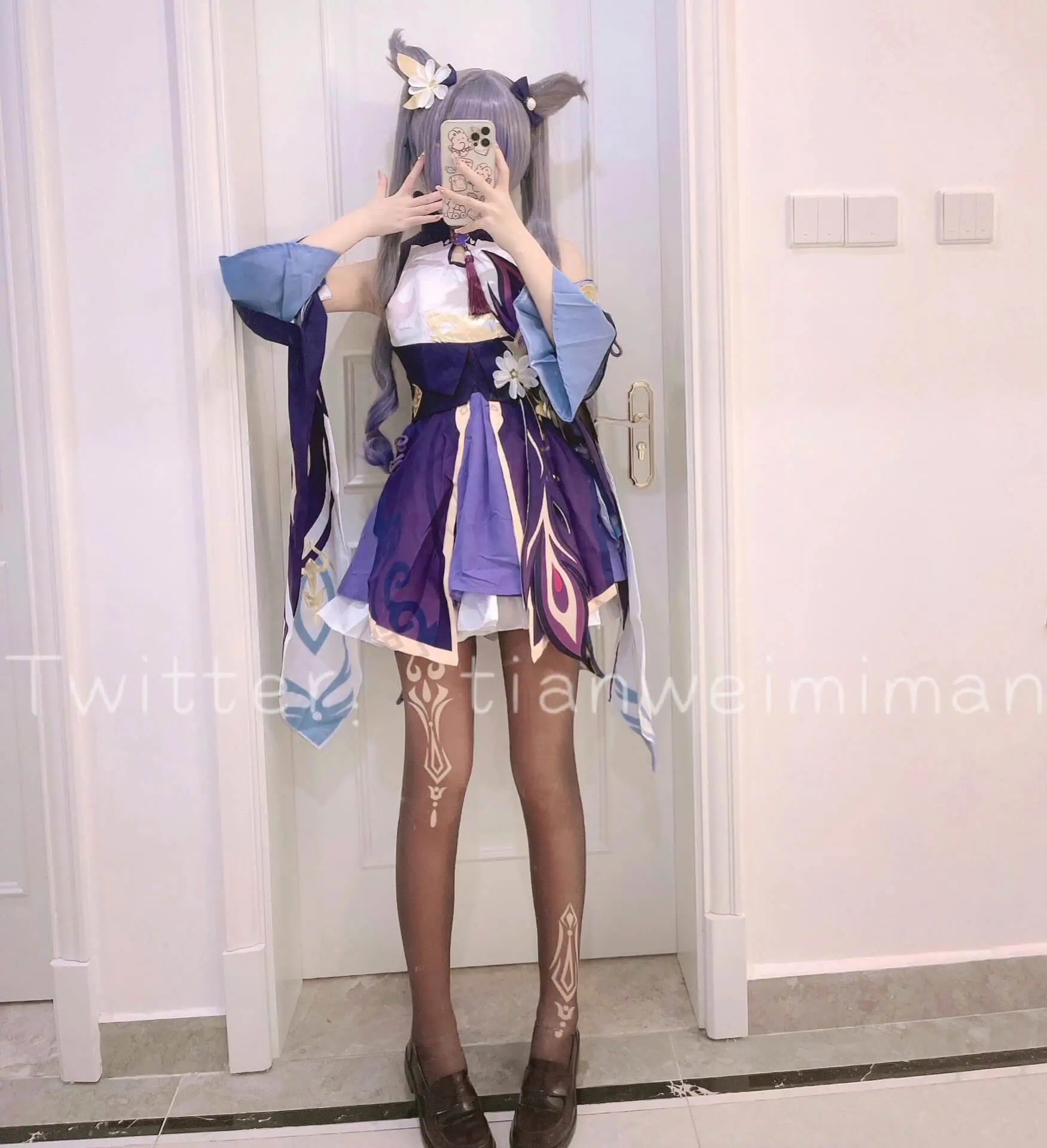 甜味弥漫一口幼桃萌白酱COS刻晴定制写真照图片视频什么梗