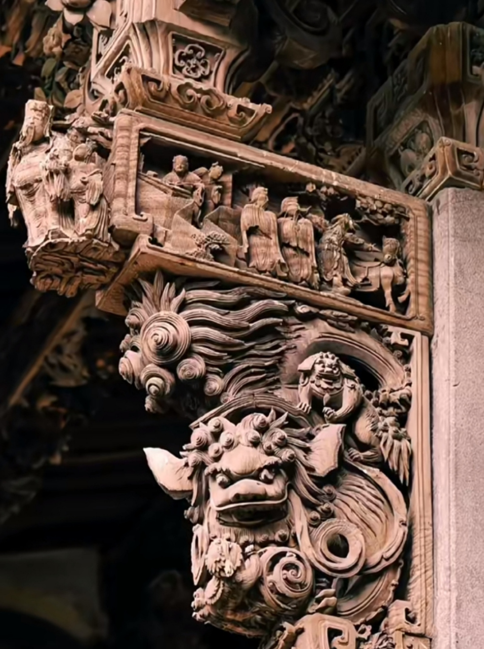 带孩子看一看这,雕梁画栋这个成语应该就无需解释了!