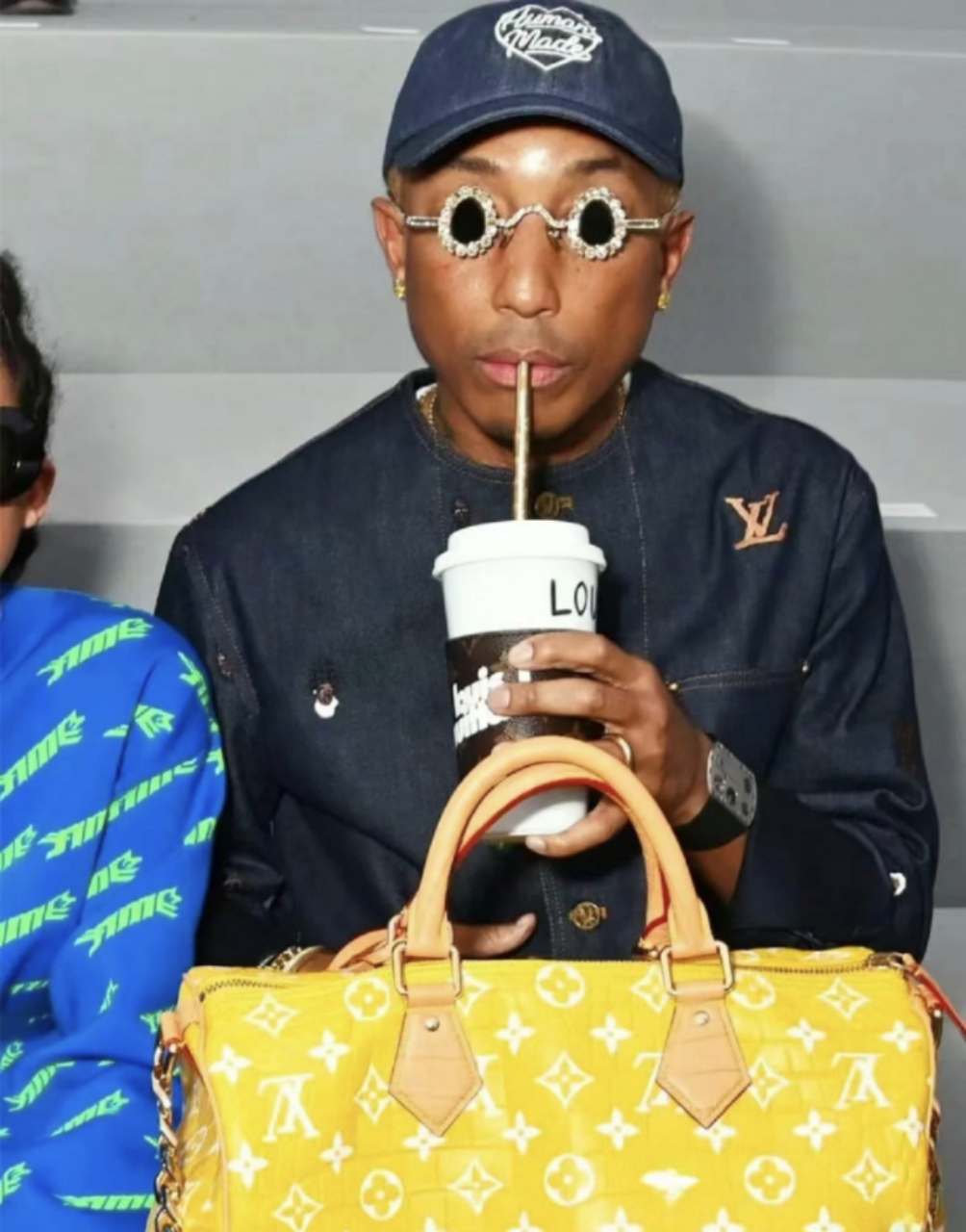 lv设计总监如果在我们村,媳妇都讨不到!