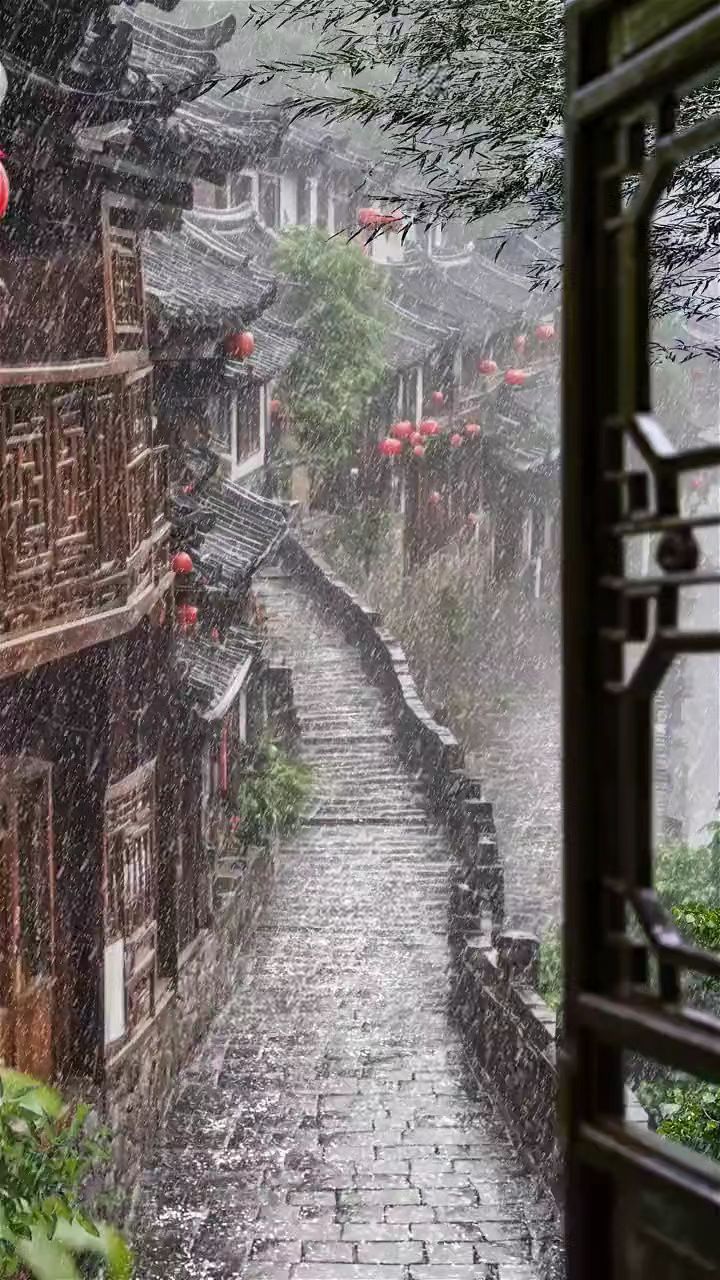 雨中江南美景图片